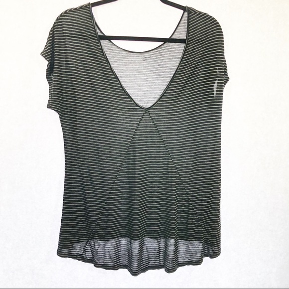 Beyond yoga striped tee small black white - Picture 3 of 5